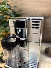 Automatyczny ekspres ciśnieniowy Saeco Incanto HD8918 - AGD Group Łódź