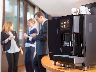 Nadmierny hałas i wibracje podczas pracy w ekspresach Franke