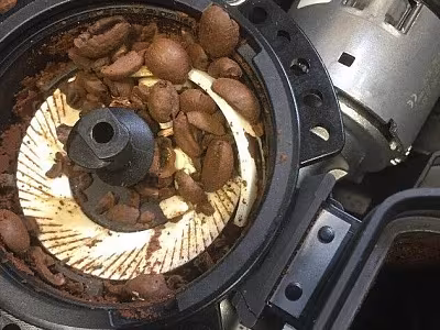 Młynek w ekspresie do kawy nie mieli kawy - AGD Group