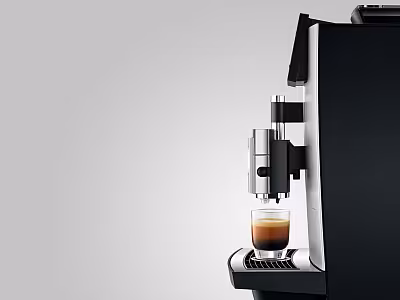 Ekspresy do kawy JURA: innowacje, jakość, spienianie mleka i łatwość obsługi