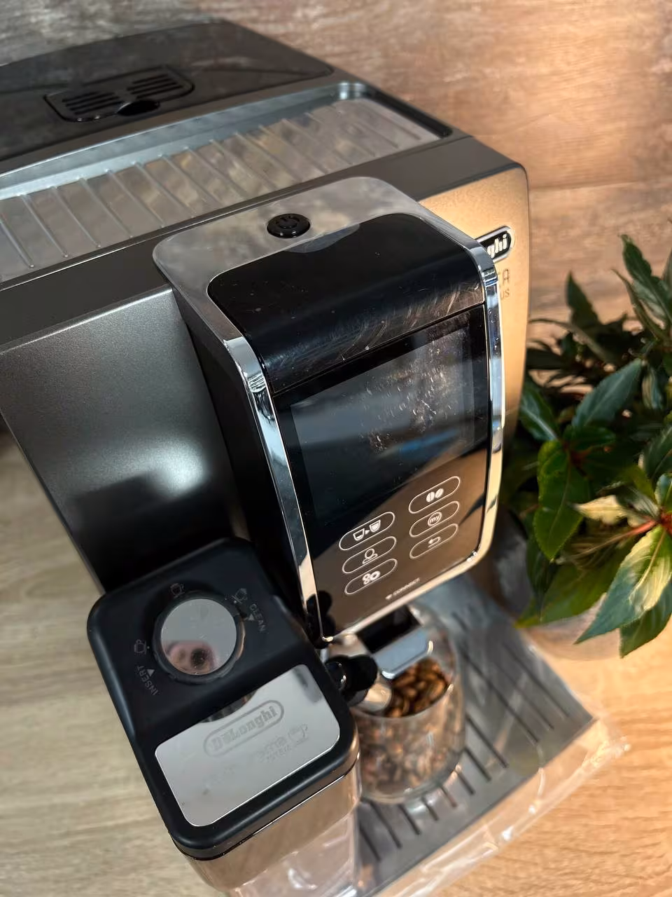 Automatyczny ekspres De'Longhi ECAM 370.95.T — miniatura 2