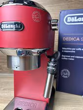 Kolbowy ekspres ciśnieniowy De'Longhi Dedica EC685.R - AGD Group Łódź