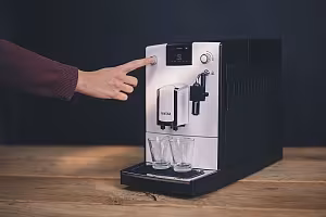 Sprawdzenie ekspresu do kawy Nivona