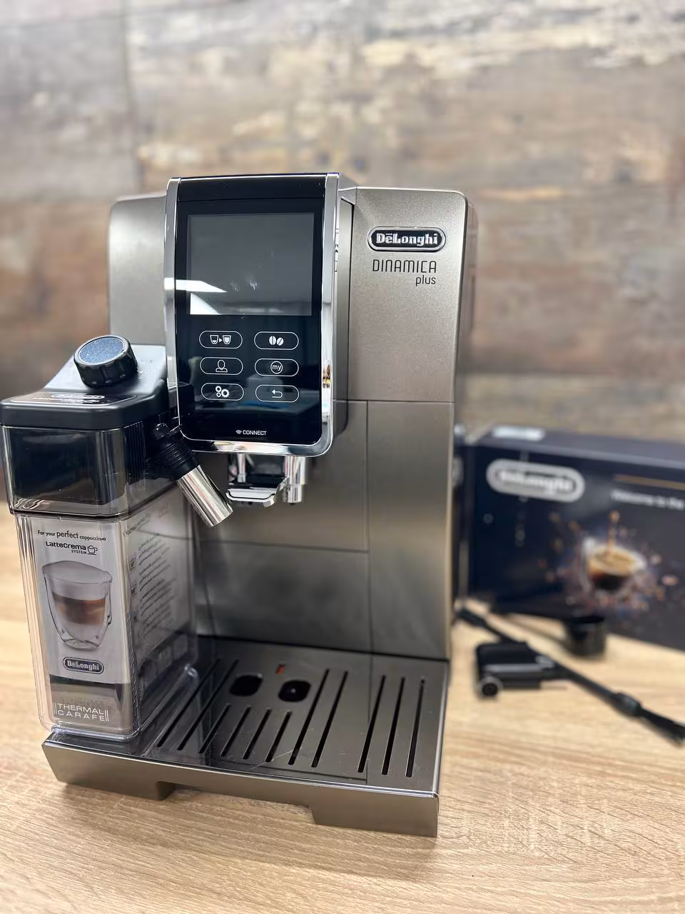 Automatyczny ekspres ciśnieniowy De'Longhi ECAM 370.95.T - AGD Group Łódź