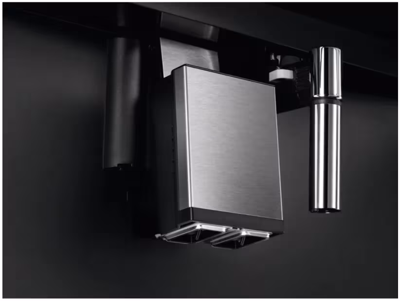 Słaby przepływ i wodnista kawa w ekspresie AEG - serwis AGD Group Łódź