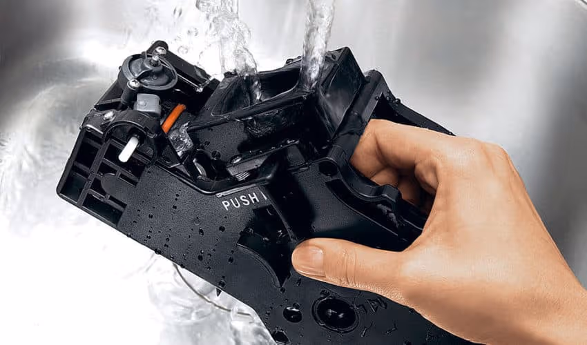 Jak zainstalować lub wyjąć grupę parzenia Saeco Phillips?