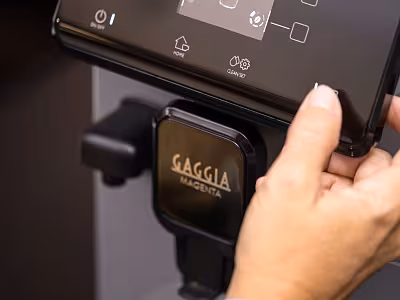 Odkamienianie ekspresu Gaggia — dlaczego zapobiega kosztownym naprawom