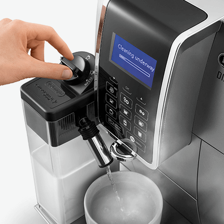 kak-uhazhivat-za-kofemashinoj-delonghi-img-product1.png