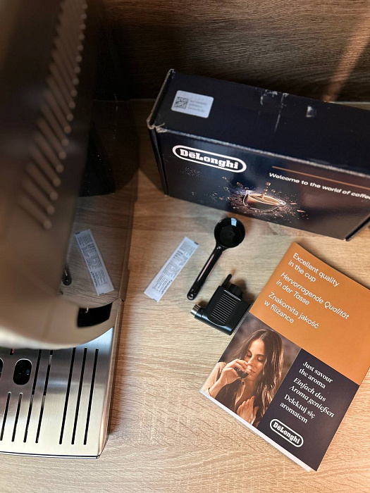 Automatyczny ekspres ciśnieniowy DeLonghi Dinamica Plus ECAM 370.95.T (Art. 1435) — zdjęcie 7 — zdjęcie 8