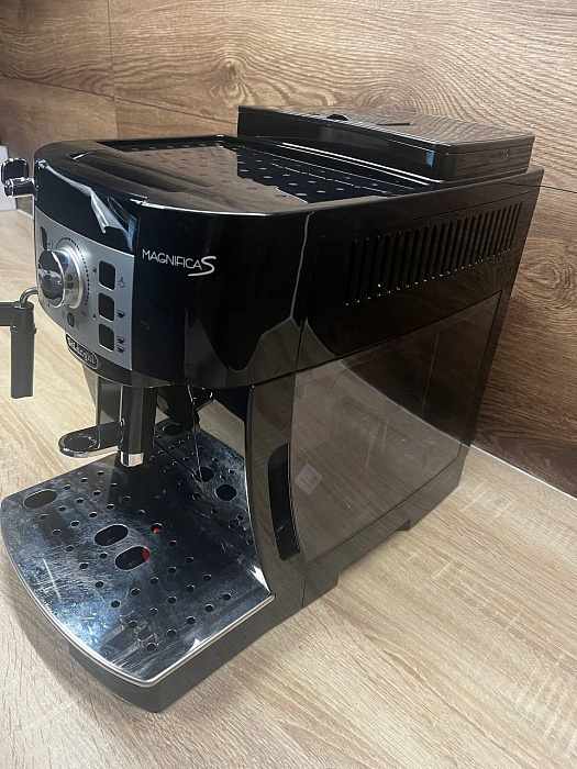 Automatyczny ekspres De'Longhi Magnifica S ECAM 22.110.B — zdjęcie 2 — zdjęcie 3
