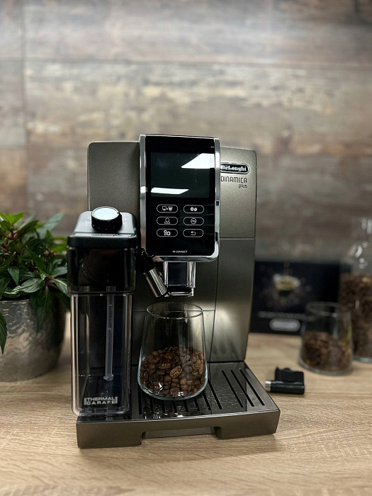 Automatyczny ekspres ciśnieniowy DeLonghi ECAM 370.95.T — zdjęcie 8 — zdjęcie 9