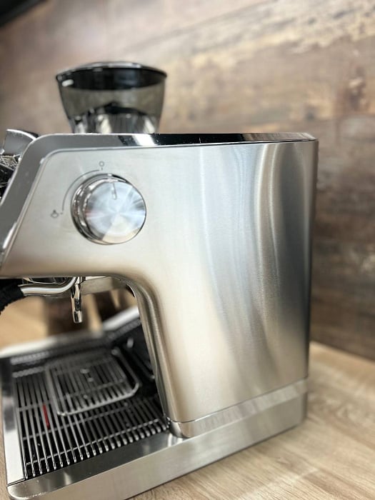 Kolbowy ekspres ciśnieniowy De'Longhi La Specialista Prestigio EC9355.M — zdjęcie 11 — zdjęcie 12