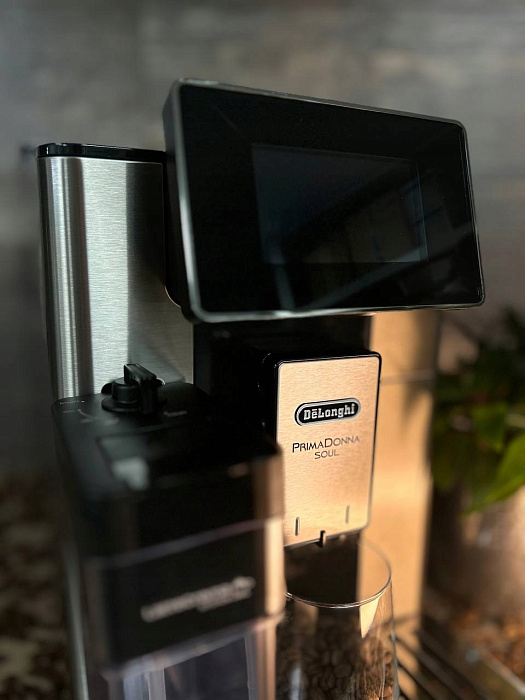 Automatyczny ekspres ciśnieniowy De'Longhi ECAM 610.74 MB PrimaDonna Soul — zdjęcie 7 — zdjęcie 8