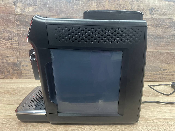Automatyczny ekspres ciśnieniowy Philips EP3241/50 (Art. 42121) — zdjęcie 4 — zdjęcie 5