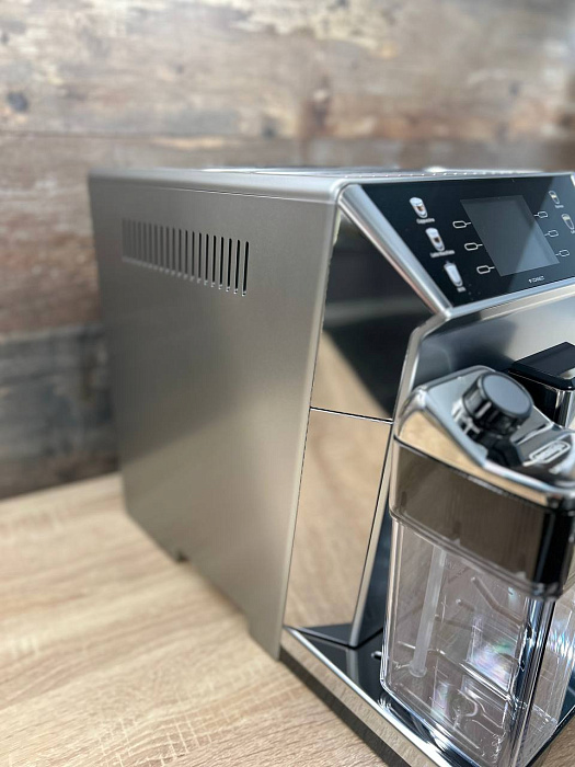 Automatyczny ekspres ciśnieniowy De'Longhi PrimaDonna Class ECAM550.85MS — zdjęcie 5 — zdjęcie 6