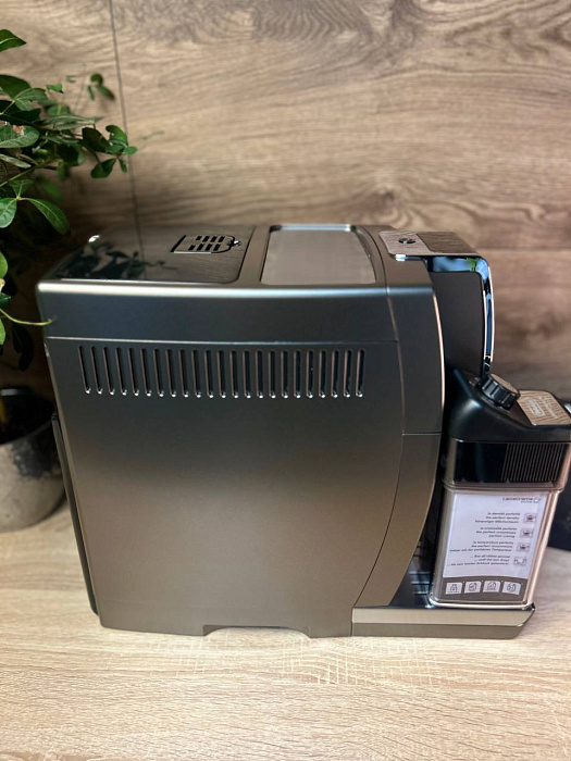 Automatyczny ekspres ciśnieniowy DeLonghi Dinamica Plus ECAM 370.95.T (Art. 1435) — zdjęcie 6 — zdjęcie 7