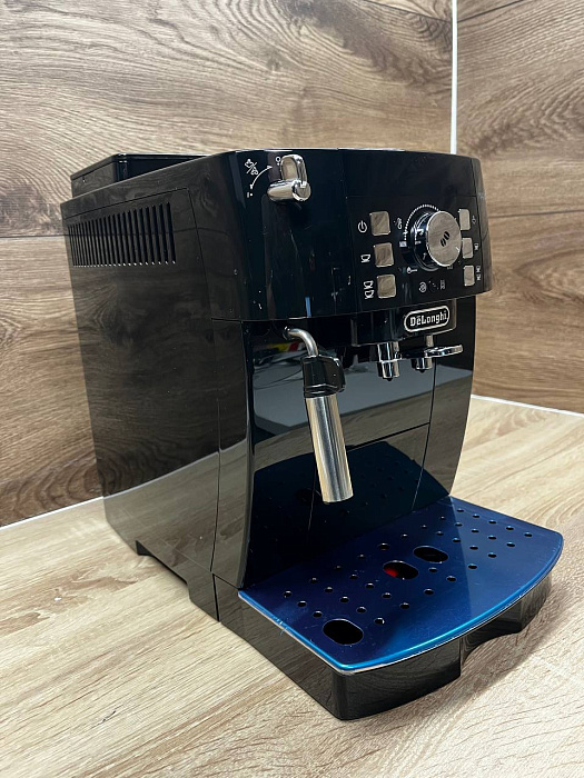 Automatyczny ekspres De'Longhi Magnifica S ECAM 21.117.B — zdjęcie 2 — zdjęcie 3