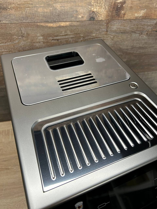 Automatyczny ekspres ciśnieniowy De'Longhi PrimaDonna Class ECAM550.85MS — zdjęcie 3 — zdjęcie 4