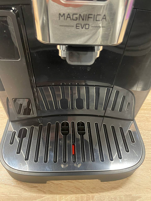 Automatyczny ekspres ciśnieniowy De'Longhi ECAM 290.61.B (Art. 42119) — zdjęcie 6 — zdjęcie 7