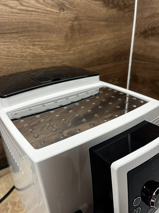 Automatyczny ekspres De'Longhi Cappuccino ECAM 23.460.W — zdjęcie 6 — zdjęcie 7
