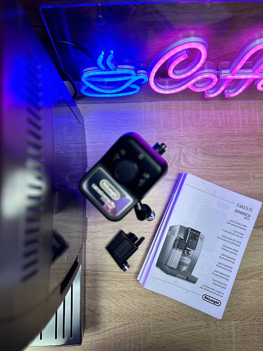 Automatyczny ekspres ciśnieniowy DeLonghi Dinamica Plus ECAM 370.95.T — zdjęcie 8 — zdjęcie 9