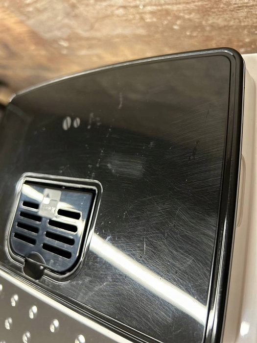 Automatyczny ekspres ciśnieniowy De'Longhi ECAM 23.460W — zdjęcie 6 — zdjęcie 7