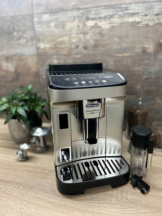 Automatyczny ekspres ciśnieniowy De'Longhi Magnifica Evo ECAM 290.61.SB — zdjęcie główne produktu AGD Group Automatyczny ekspres ciśnieniowy De'Longhi Magnifica Evo ECAM 290.61.SB — zdjęcie główne produktu AGD Group — zdjęcie 2