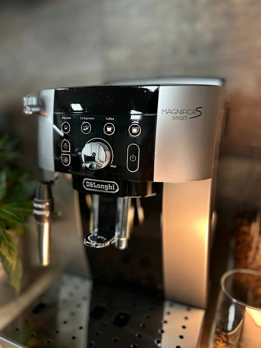 Automatyczny ekspres ciśnieniowy De'Longhi ECAM 250.23.SB — zdjęcie 3 Automatyczny ekspres ciśnieniowy De'Longhi ECAM 250.23.SB — zdjęcie 3 — zdjęcie 4