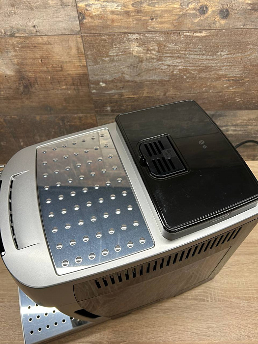 Automatyczny ekspres De'Longhi ECAM 250.23 SB Magnifica S — zdjęcie 3 — zdjęcie 4