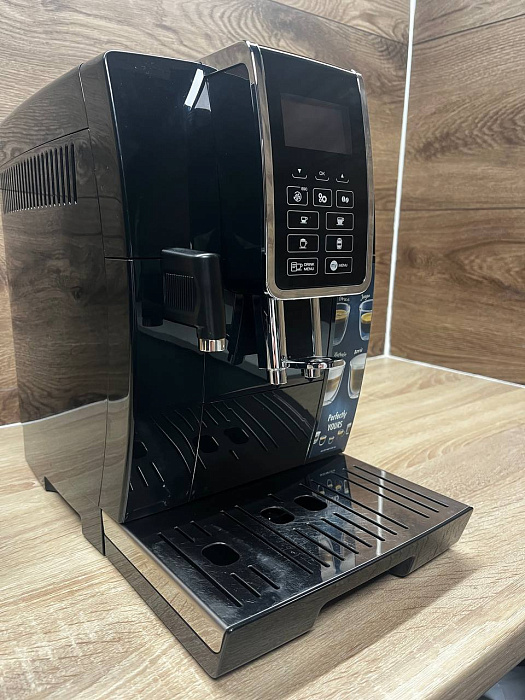 Automatyczny ekspres ciśnieniowy De'Longhi Dinamica ECAM 350.55B — zdjęcie główne produktu AGD Group — zdjęcie 2