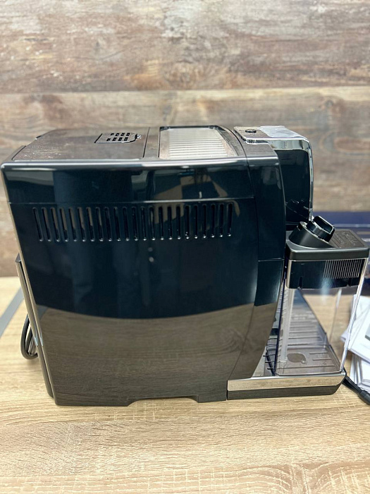 Automatyczny ekspres ciśnieniowy De'Longhi ECAM 350.50.B — zdjęcie 6 — zdjęcie 7