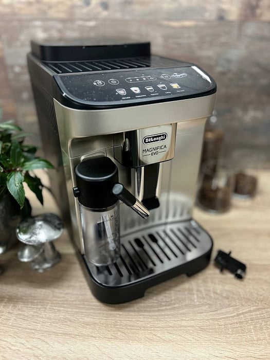 Automatyczny ekspres ciśnieniowy De'Longhi Magnifica Evo ECAM 290.61.SB - AGD Group Łódź Automatyczny ekspres ciśnieniowy De'Longhi Magnifica Evo ECAM 290.61.SB - AGD Group Łódź