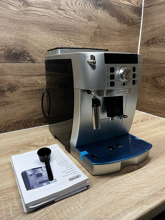 Automatyczny ekspres De'Longhi Magnifica S ECAM 22.110.SB — zdjęcie 2 — zdjęcie 3