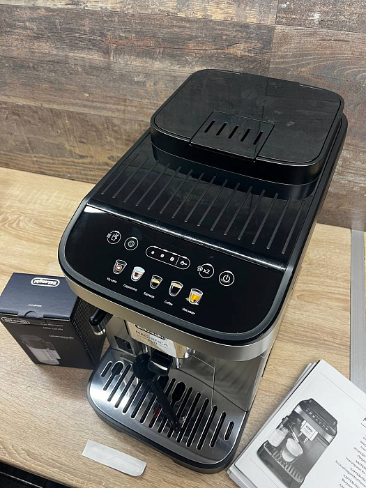 Automatyczny ekspres ciśnieniowy De'Longhi Magnifica Evo 290.61.SB (Art. 1504) — zdjęcie główne produktu AGD Group — zdjęcie 2