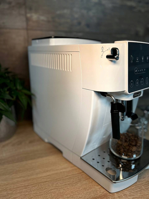 Automatyczny ekspres ciśnieniowy De'Longhi ECAM 220.20.W — zdjęcie główne produktu AGD Group Automatyczny ekspres ciśnieniowy De'Longhi ECAM 220.20.W — zdjęcie główne produktu AGD Group — zdjęcie 2