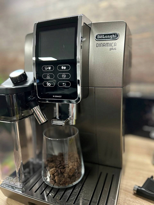 Automatyczny ekspres ciśnieniowy DeLonghi ECAM 370.95.T — zdjęcie 3 — zdjęcie 4