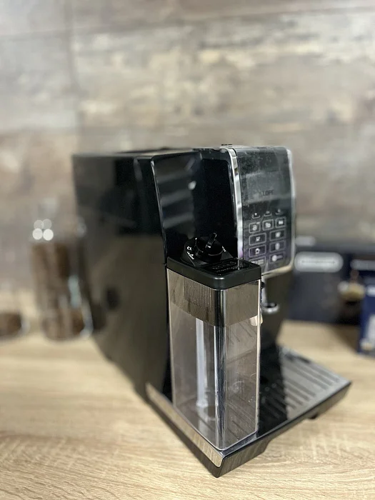 Automatyczny ekspres ciśnieniowy De'Longhi ECAM 350.55B - AGD Group Łódź