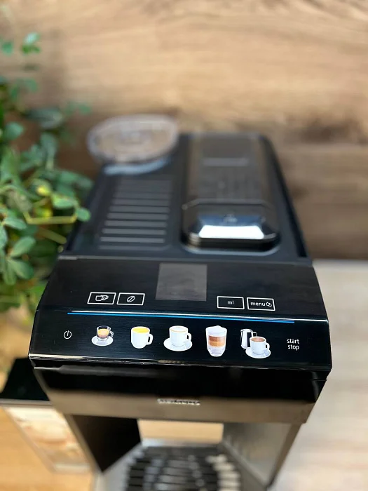 Automatyczny ekspres do kawy Siemens EQ.500 - AGD Group Łódź