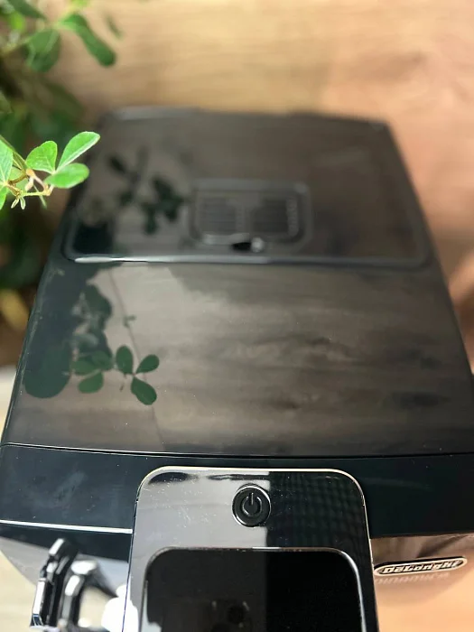 Automatyczny ekspres ciśnieniowy De'Longhi Dinamica ECAM 350.15.B - AGD Group Łódź