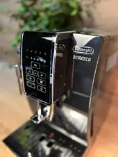 Automatyczny ekspres ciśnieniowy De'Longhi Dinamica ECAM 350.15.B - AGD Group Łódź