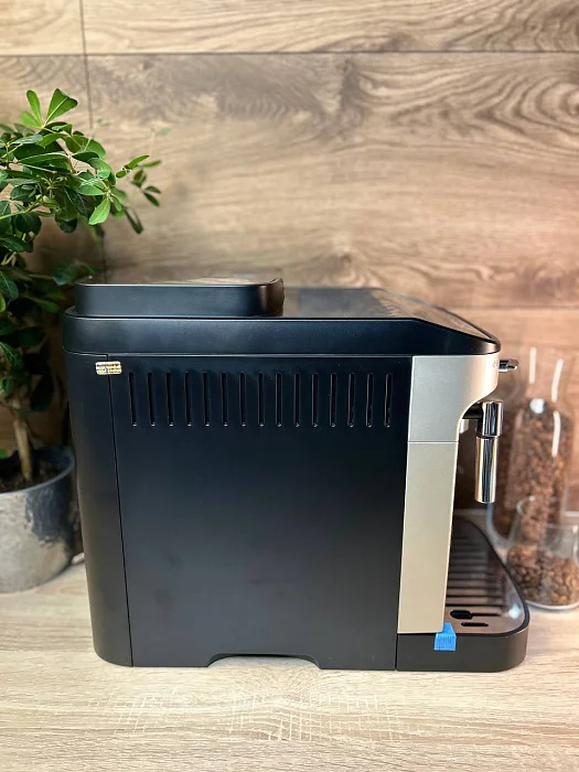 Automatyczny ekspres ciśnieniowy De'Longhi Magnifica Evo ECAM 290.31.SB - AGD Group Łódź