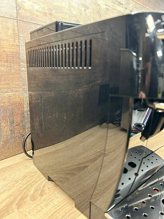 Automatyczny ekspres De'Longhi ECAM 22.110.B - AGD Group Łódź