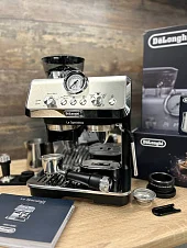 Kolbowy ekspres ciśnieniowy De'Longhi La Specialista Arte EC9155.MB - AGD Group Łódź
