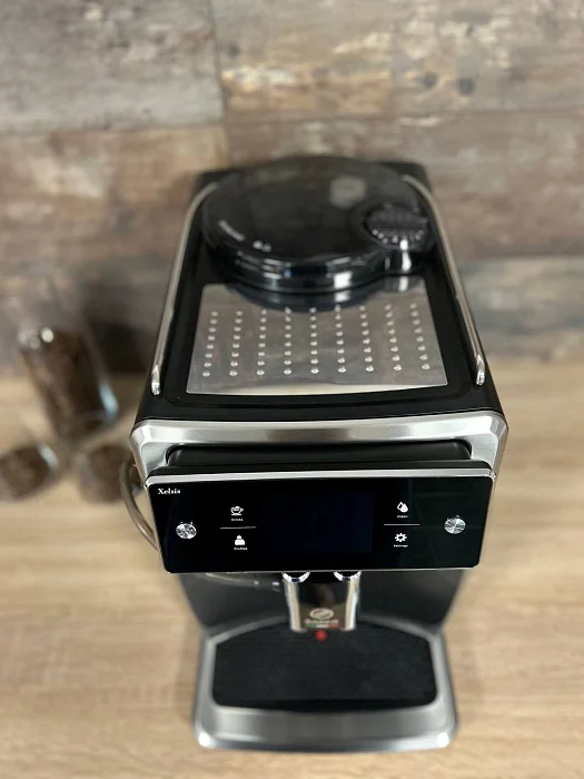 Automatyczny ekspres ciśnieniowy Saeco Xelsis SM7683/00 - AGD Group Łódź