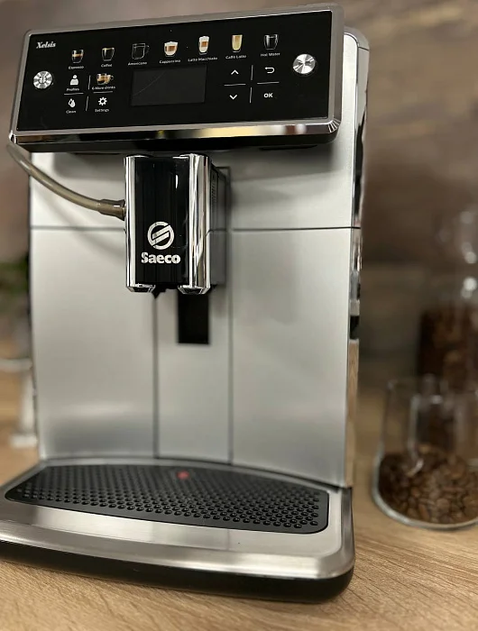 Automatyczny ekspres ciśnieniowy Saeco Xelsis SM7581/00 - AGD Group Łódź