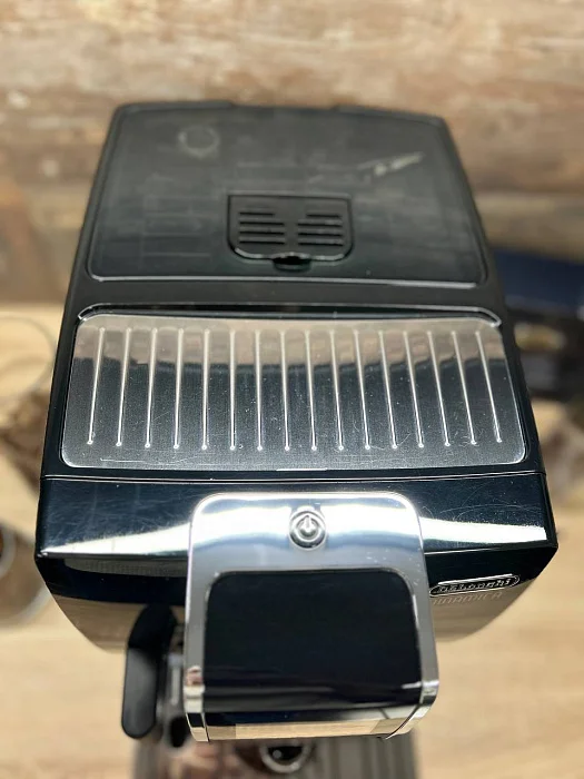 Automatyczny ekspres ciśnieniowy De'Longhi ECAM 350.55B - AGD Group Łódź