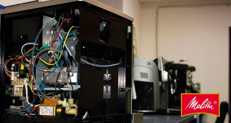 Error 8 w ekspresach Nivona / Melitta – wymiana przekładni napędu