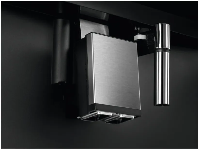 Słaby przepływ i wodnista kawa w ekspresie AEG