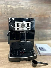 Automatyczny ekspres ciśnieniowy De'Longhi ECAM 22.112.B - AGD Group Łódź