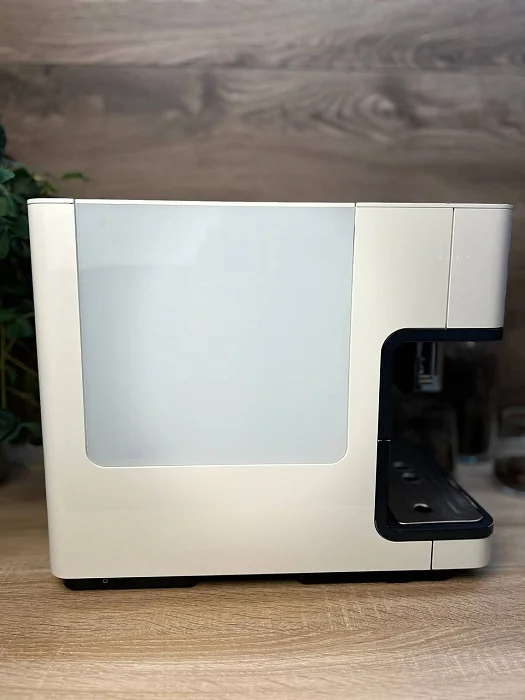 Ekspres ciśnieniowy do kawy Miele CM 6310 biały - AGD Group Łódź